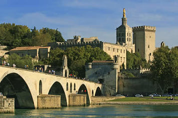  - Avignon (84000)-photo-2