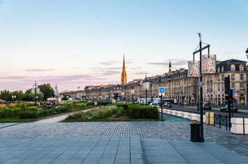 Location Local Commercial - Bordeaux-photo-1