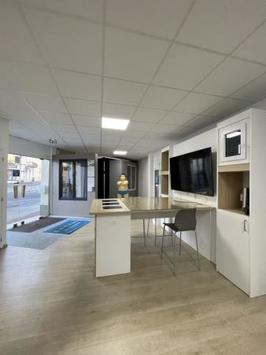 Location Local Commercial - Vienne (86)