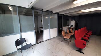 Vente de murs de boutique - Nimes (30900)-photo-2