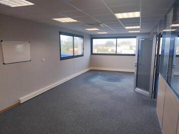 Location Bureau - Loire-Atlantique (44)-photo-4