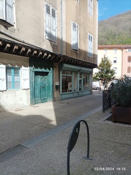 Vente de murs de boutique - Ariège (09)