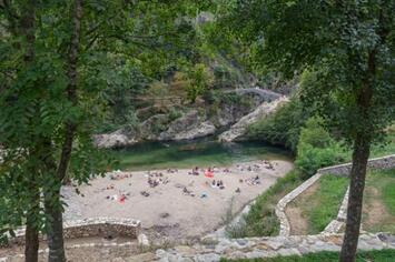 Vente - Bar - Hôtel - Restaurant - Pizzeria - Café - Ardèche (07)