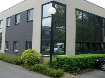 Location Local Commercial - Quimper (29000)-photo-3