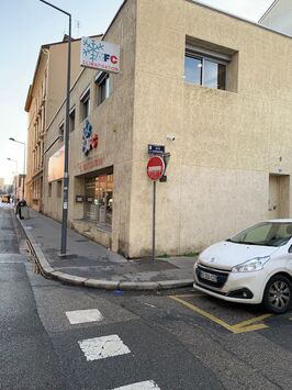 Location Local Commercial - Villeurbanne (69100)-photo-1