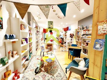 Vente - Librairie - Presse - Marseillan (34340)-photo-2