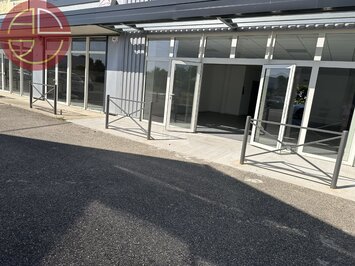 Vente de murs de boutique - Montech (82700)-photo-3