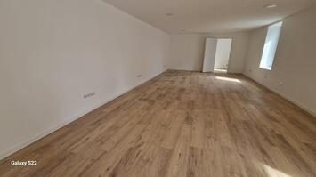 Vente de murs de boutique - Dax (40100)