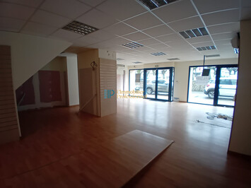 Location Local Commercial - Pont-l'Abbé (29120)-photo-1
