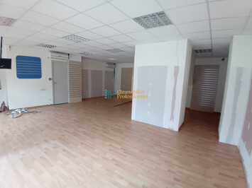 Location Local Commercial - Pont-l'Abbé (29120)-photo-3