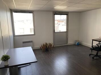 Location Bureau - Pantin (93500)-photo-4