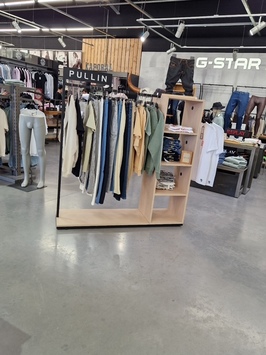 Vente - Chaussures - Habillement - Maroquinerie - Landes (40)-photo-2