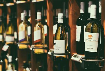 Vente - Cave à vins - Vins et spiritueux - Ales (30100)-photo-3