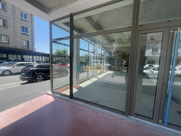 Location Local Commercial - Lorient (56100)-photo-3