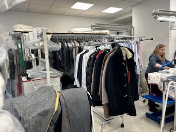 Vente - Blanchisserie - Pressing - Caluire-et-Cuire (69300)-photo-3