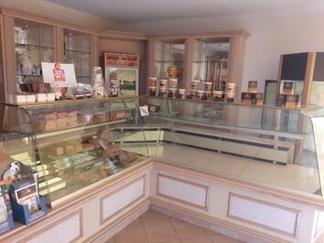Vente - Boulangerie - Pâtisserie - Traiteur - Indre-et-Loire (37)-photo-2