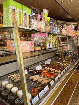 Vente - Pâtisserie - Glacier - Chocolaterie Chocolatier - Oise (60)-photo-2