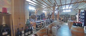 Vente - Cave à vins - Vins et spiritueux - Gard (30)