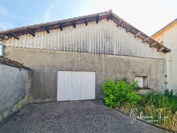 Vente Entrepôt / Local d'activités - Saint-Médard-d'Aunis (17220)