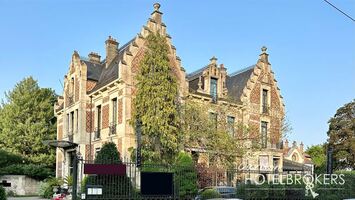 Vente de murs de boutique - Epinal (88000)