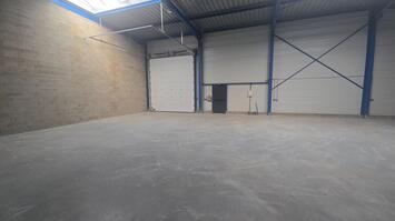Vente Entrepôt / Local d'activités - Eure-et-Loir (28)-photo-4