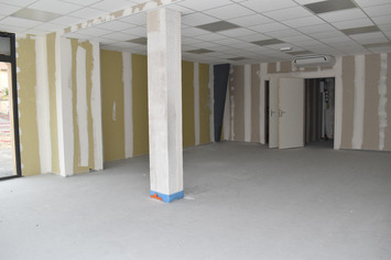 Location Local Commercial - Deux-Sèvres (79)-photo-4