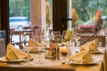 Vente - Hôtel - Restaurant - Restaurant gastronomique - Café - Bouches-du-Rhône (13)