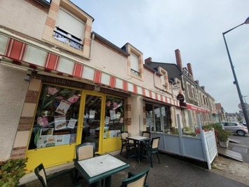 Vente de murs de boutique - Châteaumeillant (18370)
