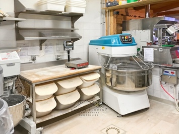 Vente - Boulangerie - Uvernet-Fours (04400)-photo-2