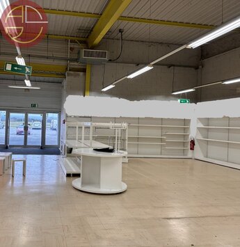 Vente de murs de boutique - Castelnaudary (11400)-photo-2