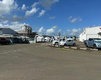 Vente de murs de boutique - Le lamentin (97232)-photo-2