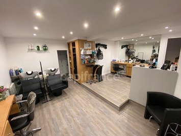 Vente - Salon de coiffure - Bievres (91570)