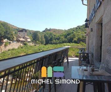 Vente - Hôtel - Licence III - Lozère (48)