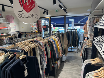 Vente - Habillement - Perros-Guirec (22700)-photo-4