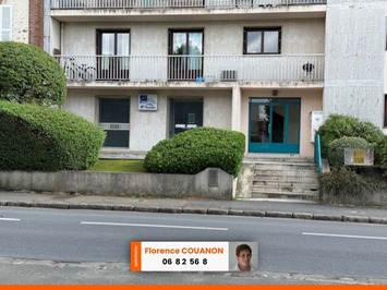 Vente de murs de boutique - Rambouillet (78120)