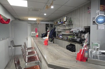 Vente de murs de boutique - Lourdes (65100)