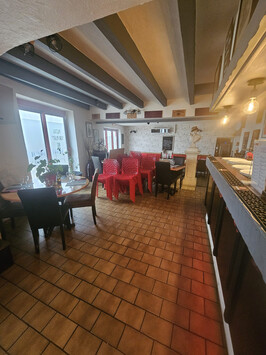 Vente - Restaurant - Pizzeria - Crêperie - Saintes (17100)-photo-2