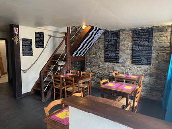 Vente - Bar - Restaurant - Café - Crêperie - La Roche-Derrien (22450)-photo-3