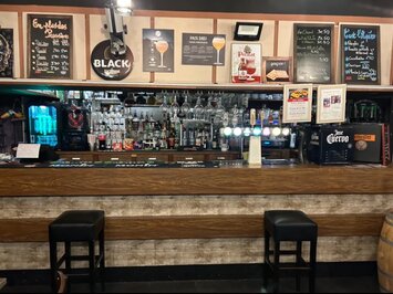 Vente - Bar à thème - Saint-Hilaire-du-Harcouët (50600)