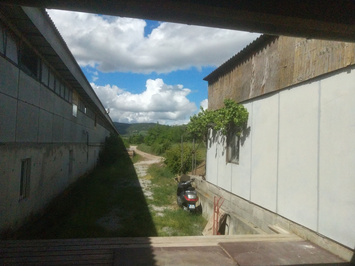 Vente de murs de boutique - Sainte-Jalle (26110)-photo-3