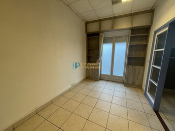 Vente de murs de boutique - Lorient (56100)-photo-4