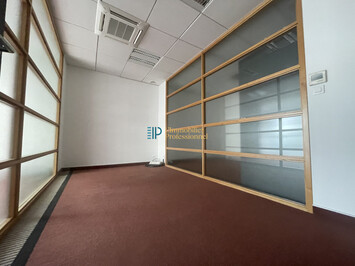 Vente de murs de boutique - Lanester (56600)-photo-4