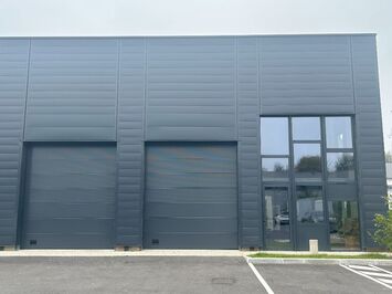 Vente de murs de boutique - Quincieux (69650)-photo-1