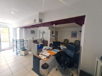 Vente de murs de boutique - Versailles (78000)-photo-2