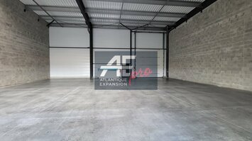 Vente Entrepôt / Local d'activités - Donges (44480)