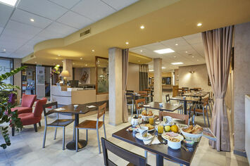 Vente - Hôtel - Cluses (74300)