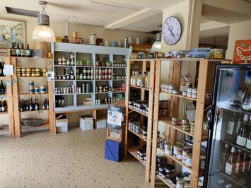 Vente - Alimentation - Cave à vins - Epicerie - Fruits et légumes - Vins et spiritueux - Etables-sur-Mer (22680)-photo-3