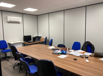 Location Local Commercial - Montelimar (26200)-photo-2