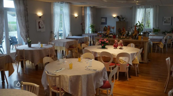 Vente - Hôtel - Restaurant - Gîte - Chocolaterie Chocolatier - Vienne (86)-photo-3