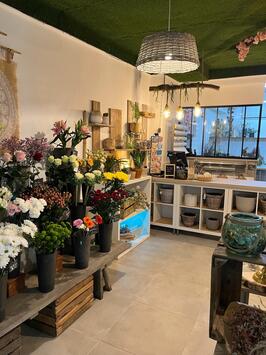 Vente - Cadeaux souvenirs - Fleuriste - Sete (34200)-photo-2